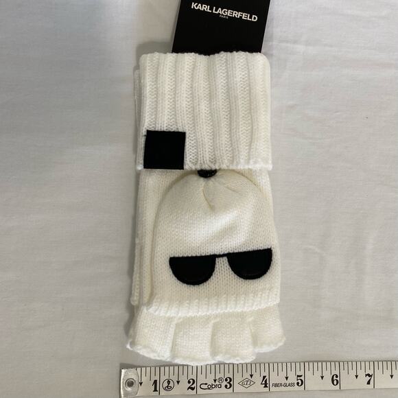 Karl Lagerfeld Paris Mittens Appliqué Flip Top Sunglass Mittens - Picture 4 of 5